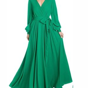 Brand new never worn Meghan LA maxi dress with long sleeves. NWT. Size L.